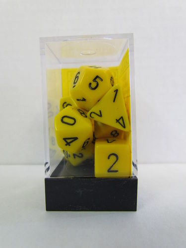 Chessex 7Ct Opaque Poly YELLOW/BLACK Dice Set